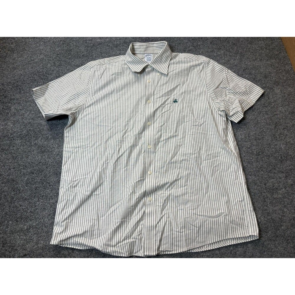 Brooks Brothers Shirt Mens L Gray Stripe Short Sleeve Non Iron Button-Up Casual